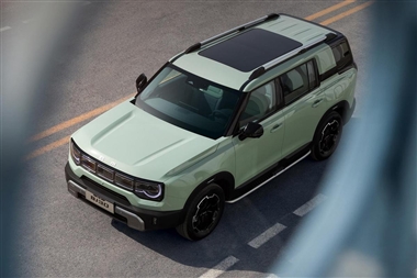 بایک BJ30 جدید با قیمت کمتر، رقبایش را به چالش می‌کشد منبع سایت خودرو بانک