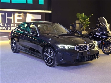 مشخصات فنی و امکانات ب ام و سری 3 جدید در ایران؛ بررسی ب ام و 325i پرشیا خودرو + عکس منبع سایت خودرو بانک