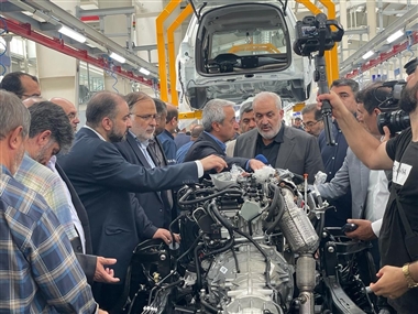 افتتاح کارخانه مانیان خودرو، اولین خودروی ترا از خط تولید مانیان خودرو خارج شد منبع سایت خودرو بانک