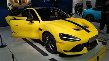 شیائومی SU7 اولترا نوربرگ‌رینگ لیمیتد ادیشن در نمایشگاه خودروی چنگدو رونمایی شد منبع سایت خودرو بانک