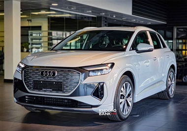 قیمت آئودی Q4 e-tron مدل 2025 افزایش یافت؛ جدول قیمت جدید شهریور 1405 و جزئیات فروش منبع سایت خودرو بانک