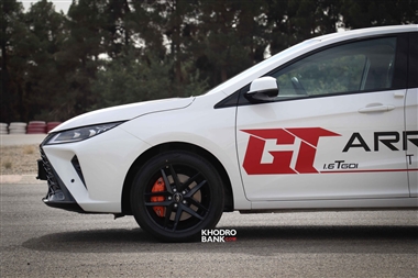 بررسی دلایل افزایش قیمت خودرو در ابتدای سال 1403، از عوارض واردات قطعات تا مالیات بر ارزش افزوده منبع سایت خودرو بانک