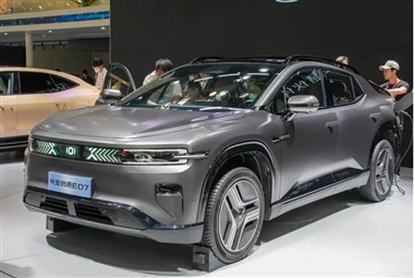 پیش‌فروش چانگان Nevo E07 آغاز شد، شاسی‌بلند تبدیل‌شونده با قیمت 2.1 میلیارد تومان در چین + عکس منبع سایت خودرو بانک