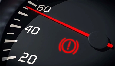 علت روشن شدن چراغ ترمز دستی منبع سایت خودرو بانک