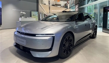 ورود آئودی E5 اسپرت‌بک به نمایندگی‌ها؛ 787 اسب بخار قدرت، شتاب 3.4 ثانیه و برد 770 کیلومتر منبع سایت خودرو بانک