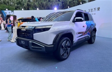 شاسی بلند برقی بی وای دی با پهپاد و سیستم چشم خدا؛ قیمت پایه 1.5 میلیارد تومان در چین منبع سایت خودرو بانک