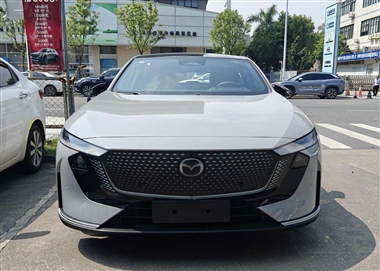 مزدا EZ-6 با برد 1301 کیلومتر و قیمت پایه 1.260 میلیارد تومان عرضه شد + عکس منبع سایت خودرو بانک