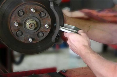 دلایل ضعیف شدن ترمز خودرو منبع سایت خودرو بانک