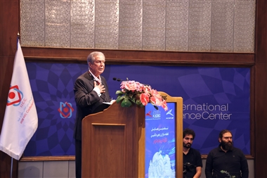 رضا رضایی در همایش کرمان موتور: صنعت خودرو نیازمند افزایش سرمایه‌گذاری و تحول بنیادین منبع سایت خودرو بانک