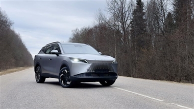 اولین رانندگی با اومودا C7 جدید: بررسی کامل کراس‌اوور پیش از عرضه رسمی منبع سایت خودرو بانک