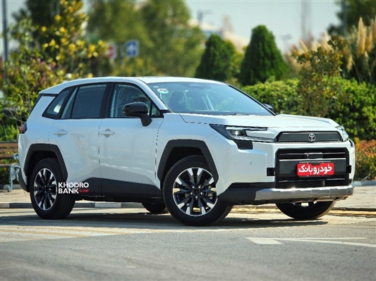 اولین عرضه تویوتا Rav4 مدل ۲۰۲۶ در ایران توسط زرین‌تجارت‌به‌سیما؛ مشخصات فنی و امکانات + عکس