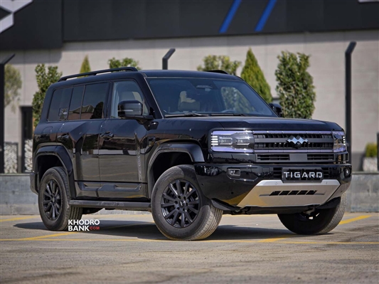 بررسی لئوپارد ۵ در بازار ایران؛ نبرد تکنولوژی پیشرفته هیبریدی با سنت‌های کلاسیک آفرود + عکس