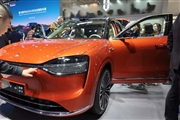 آیتو M9 هواوی در نمایشگاه خودرو پکن 2024 به نمایش درآمد + عکس
