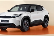 تویوتا Urban Cruiser جدید؛ کراس‌اوور برقی کوچک تویوتا همزاد سوزوکی e-Vitara + عکس