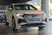 شرایط فروش آئودی Q4 e-tron با قیمت قطعی اعلام شد؛ ثبت‌نام از ۶ مهر + جدول