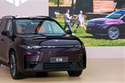 رونمایی از Leapmotor C16 مدل ۲۰۲۶ با پنج صندلی و بدنه ۴.۹ متری، گزینه جدید وارداتی بازار ایران؟