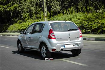 مقایسه رنو ساندرو و برلیانس H320، رقابت میان کیفیت و آپشن - 2